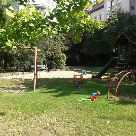 Lily Apartman 부다페스트 외부 사진